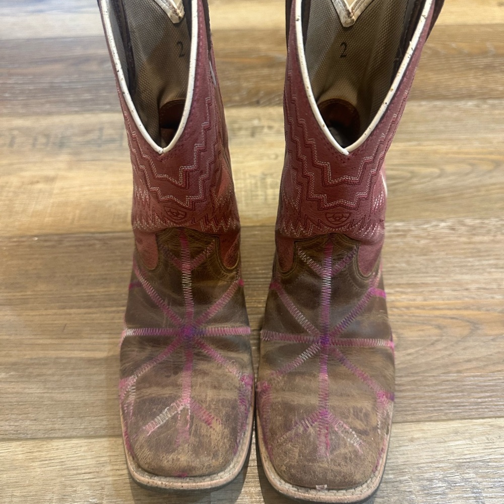 Ariat Kids Boots - Brown and Pink